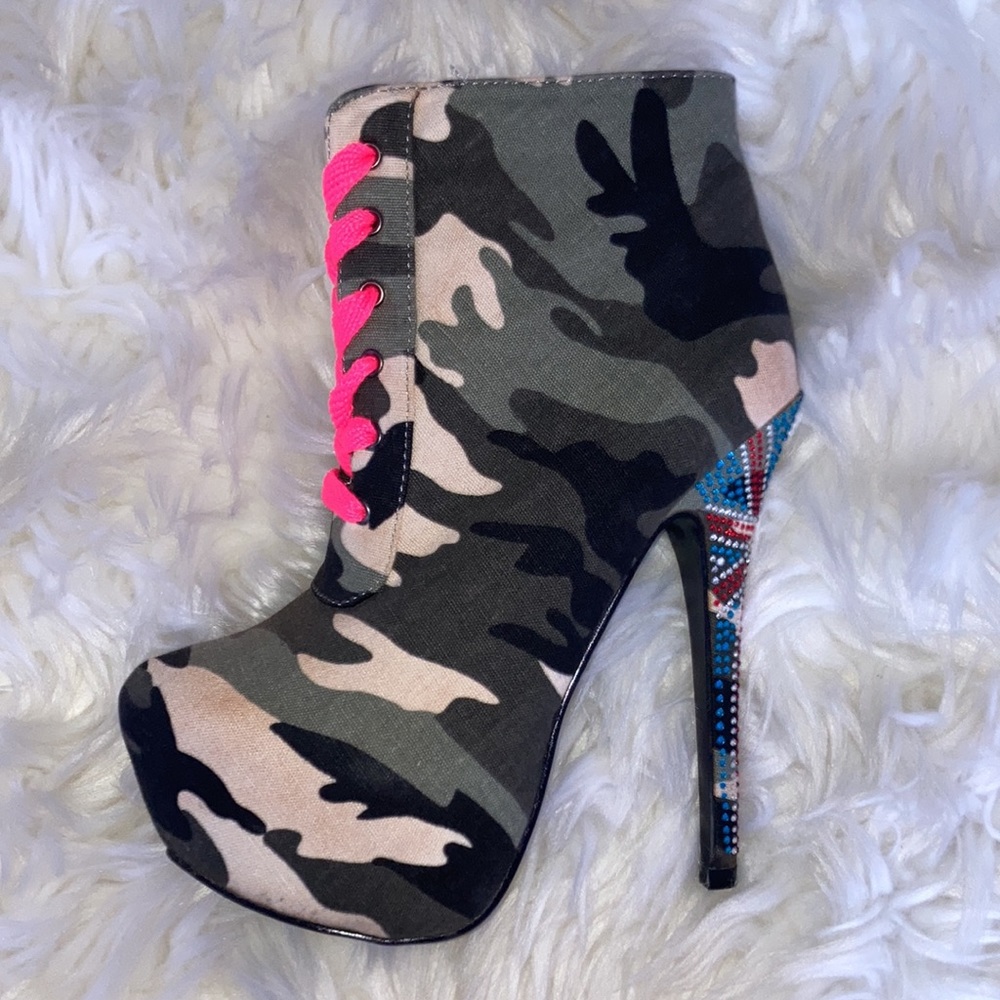 MOCHI Camo UK Rhinestone Lace Up Stiletto Platform Ankle Boots Booties 7